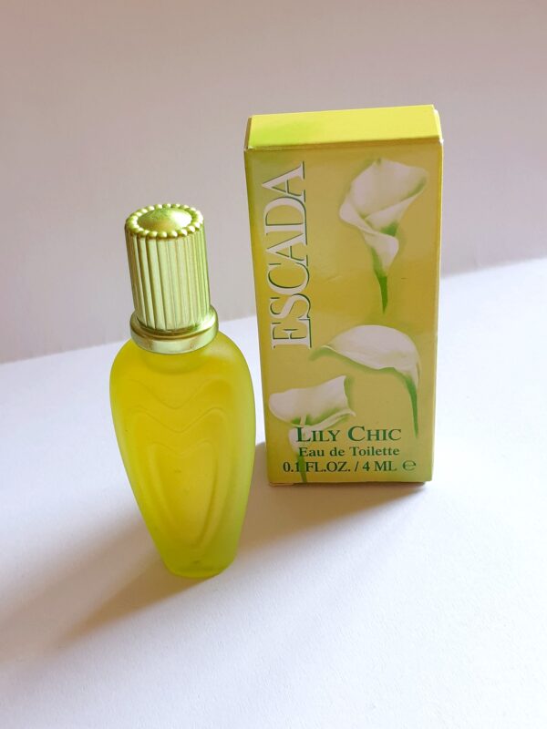 Miniature de parfum Lily Chic Escada 4 ml