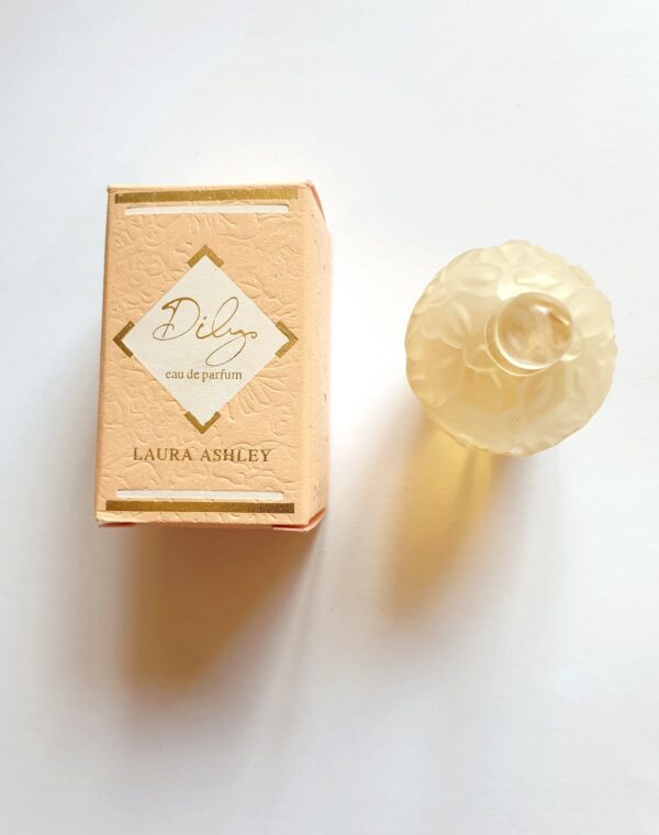 Miniature de parfum Dilys de Laura Ashley 5ml