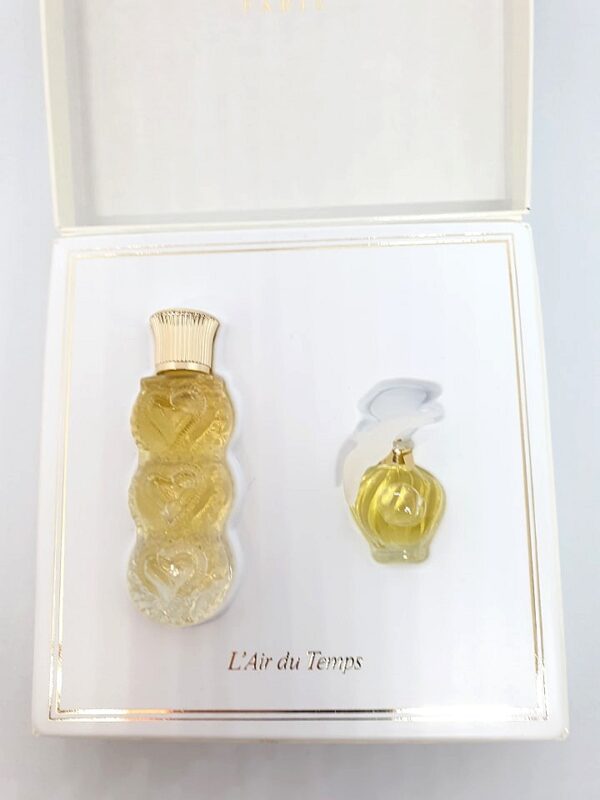 Coffret de 2 miniatures de parfum l'Air du temps de Nina Ricci