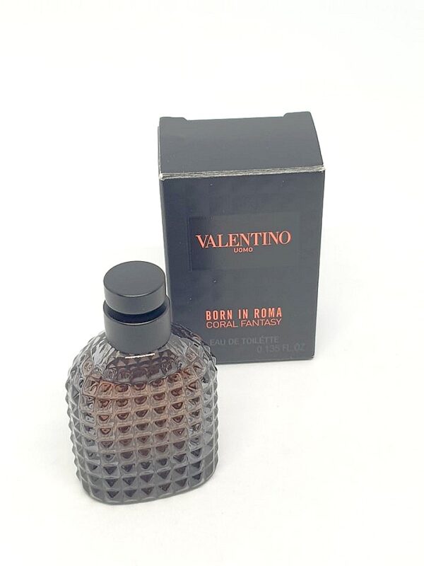 Miniature de parfum Born in Roma Coral Fantasy de Valentino