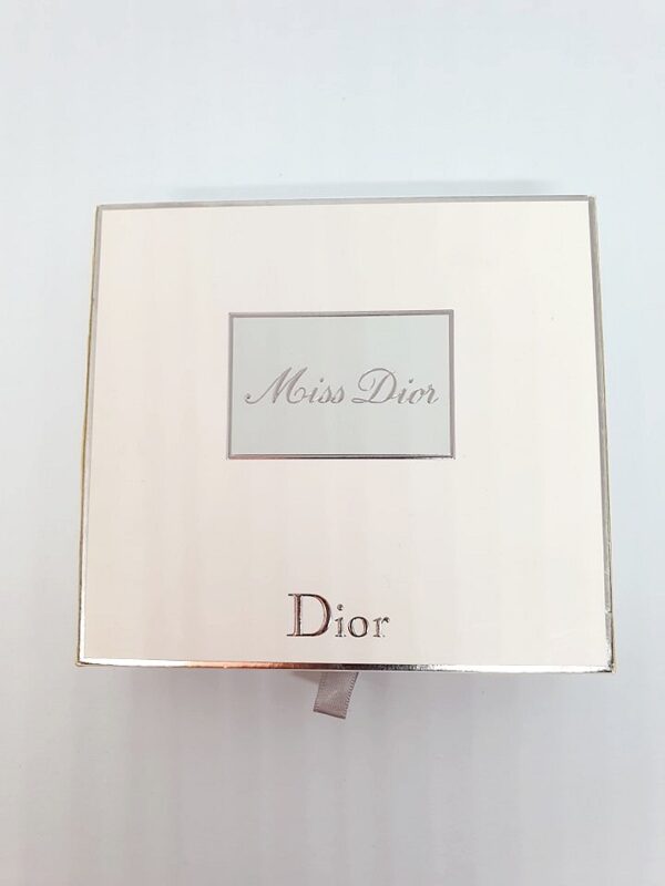 Coffret de miniature Miss Dior de Dior