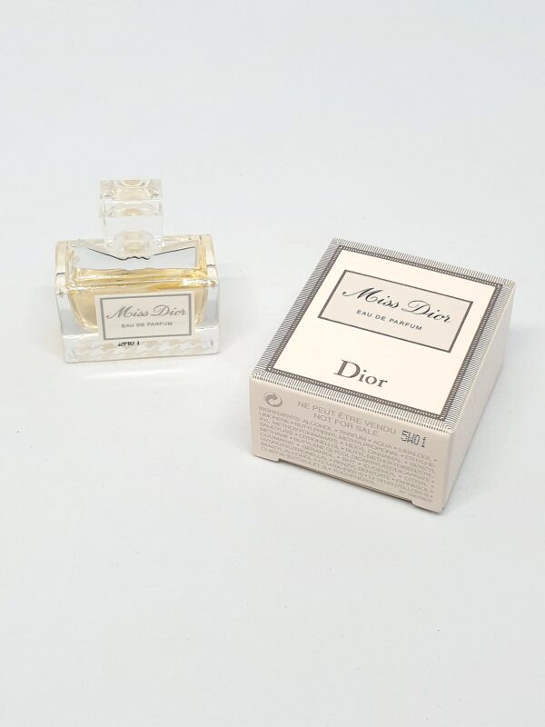 Miniature de parfum Miss Dior Eau de parfum