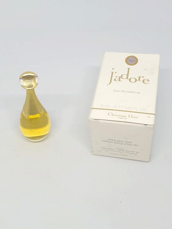 Miniature Eau de parfum J'adore de Dior 5 ml