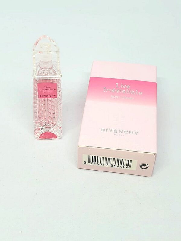 Miniature de parfum Live irrésistible Rosy Crush de Givenchy