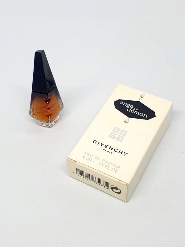 Miniature de parfum Ange ou Démon Givenchy
