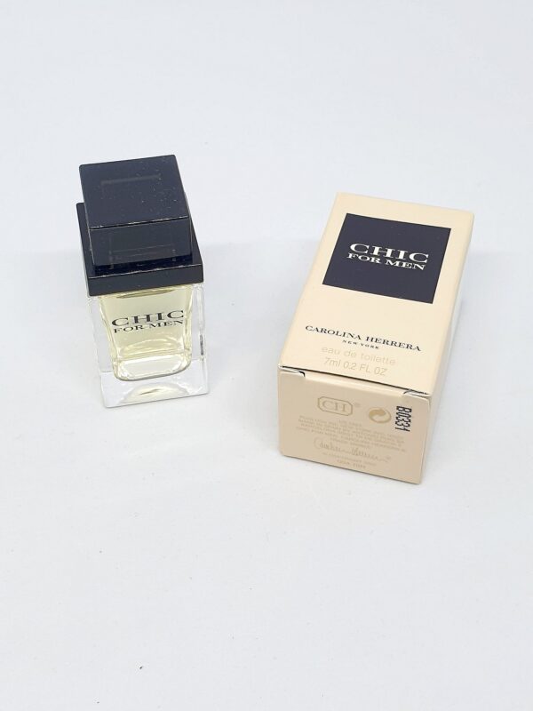 Miniature de parfum Chic for men Carolina Herrera