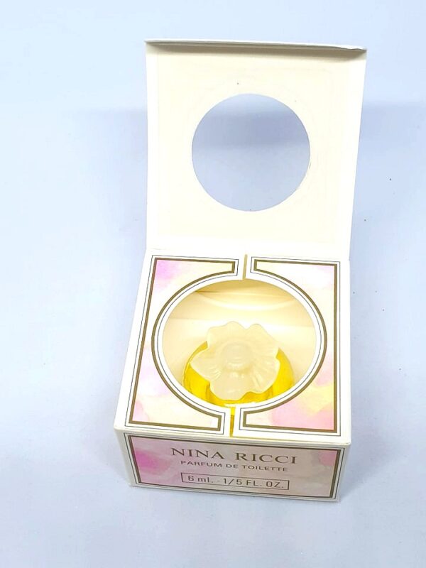 Miniature de parfum Fleur de fleurs Nina Ricci