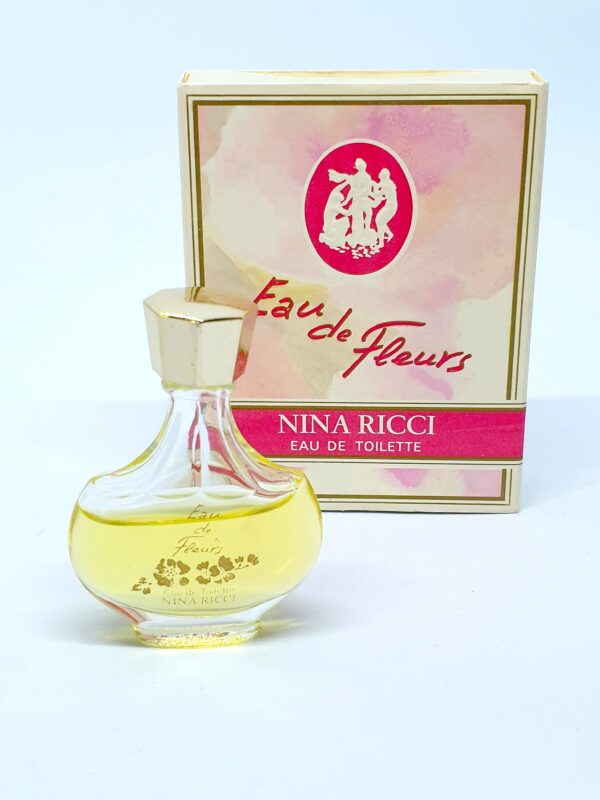 Miniature de parfum Eau de fleurs Nina Ricci