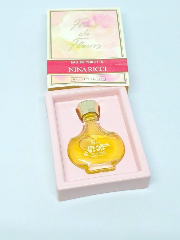 Miniature de parfum Fleur de fleurs Nina Ricci