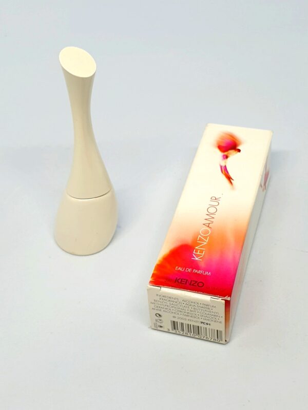 Miniature de parfum Kenzo Amour