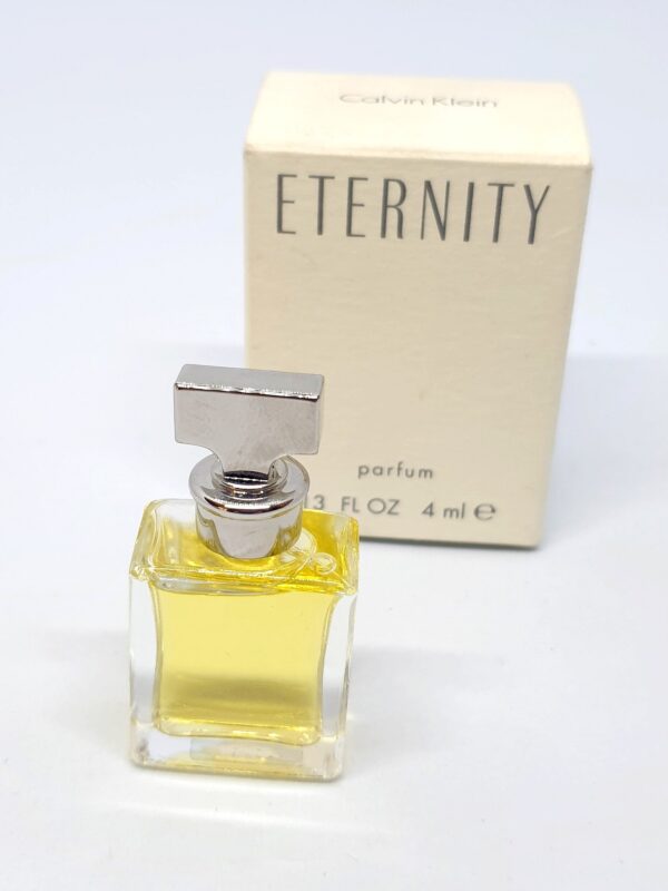 Miniature de parfum Eternity de Calvin Klein