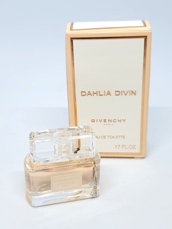 Miniature de parfum Dahlia Divin Givenchy