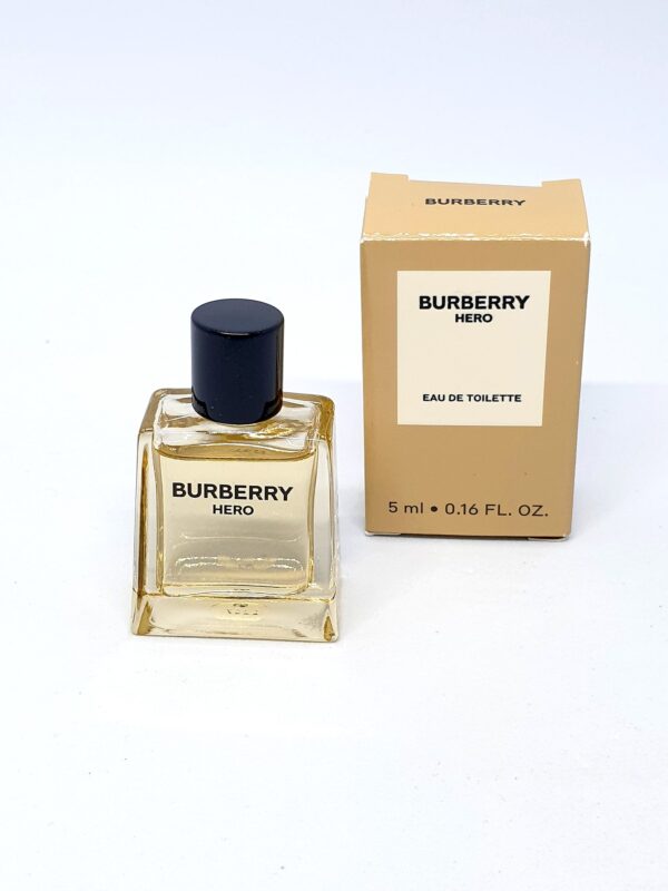 Miniature de parfum Hero de Burberry