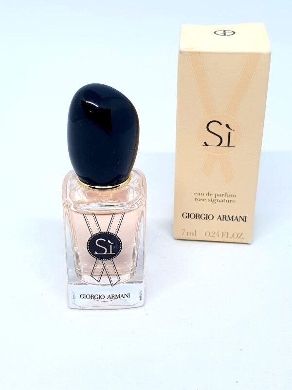 Miniature de parfum Si Rose signature Armani