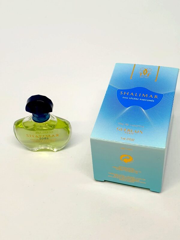 Miniature de parfum Shalimar Light  eau légère parfumée Guerlain