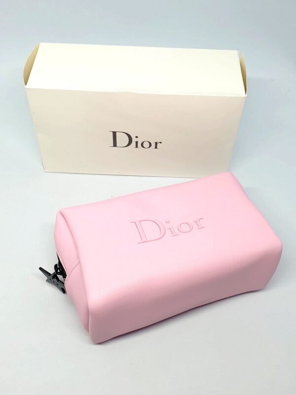 Superbe pochette à maquillage Dior