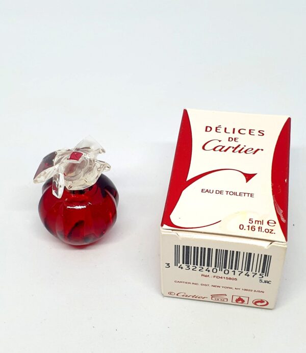 Miniatures de parfum Délices de Cartier