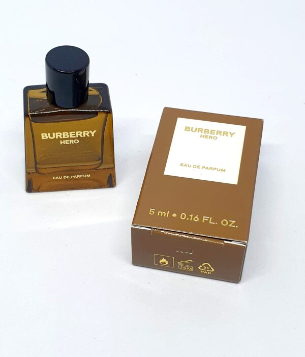 Miniature de parfum Burberry Hero