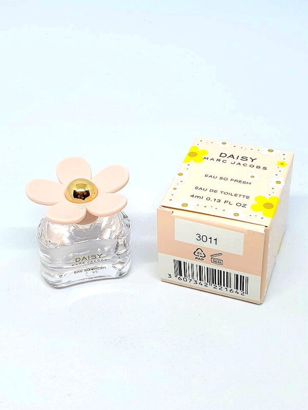 Miniature de parfum Daisy Marc Jacobs