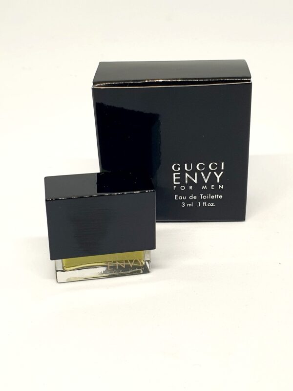 Miniature de parfum Envy de Gucci