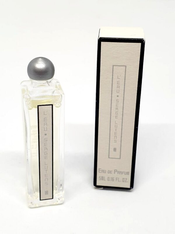 Miniature de parfum L'Eau de Serge Lutens