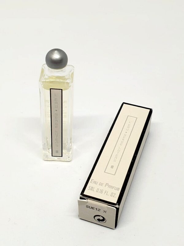 Miniature de parfum L'Eau de Serge Lutens