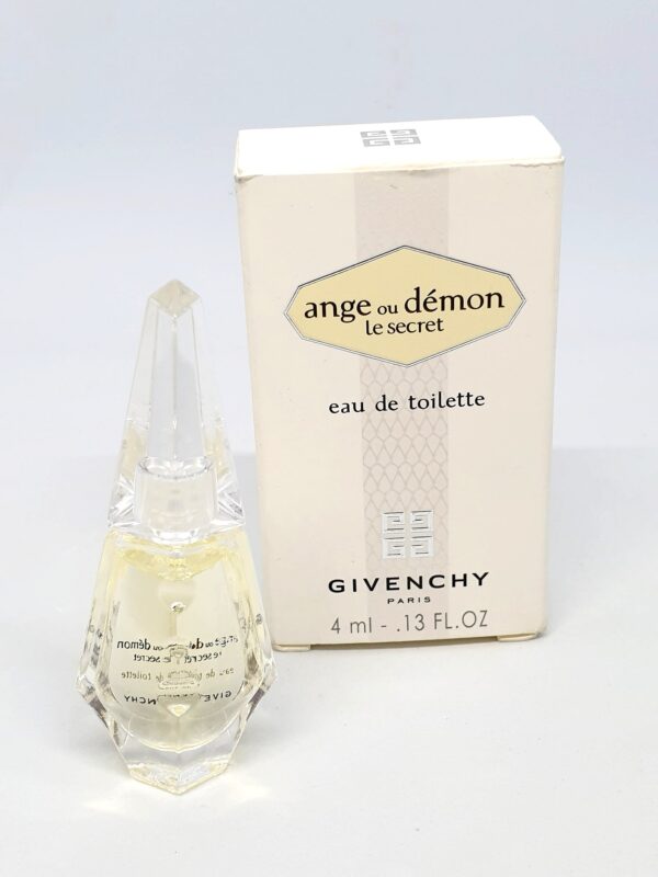 Miniature de parfum Ange ou démon Le secret Givenchy