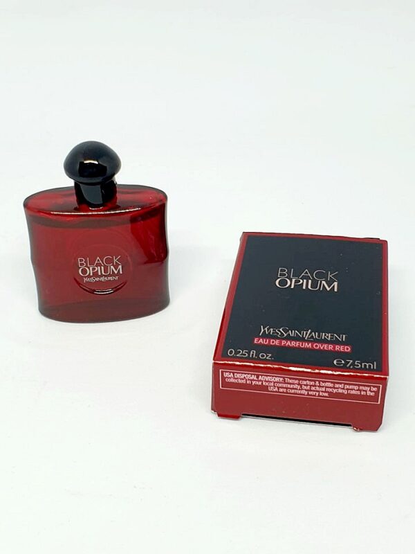 Miniature de parfum Opium Over Red Saint Laurent