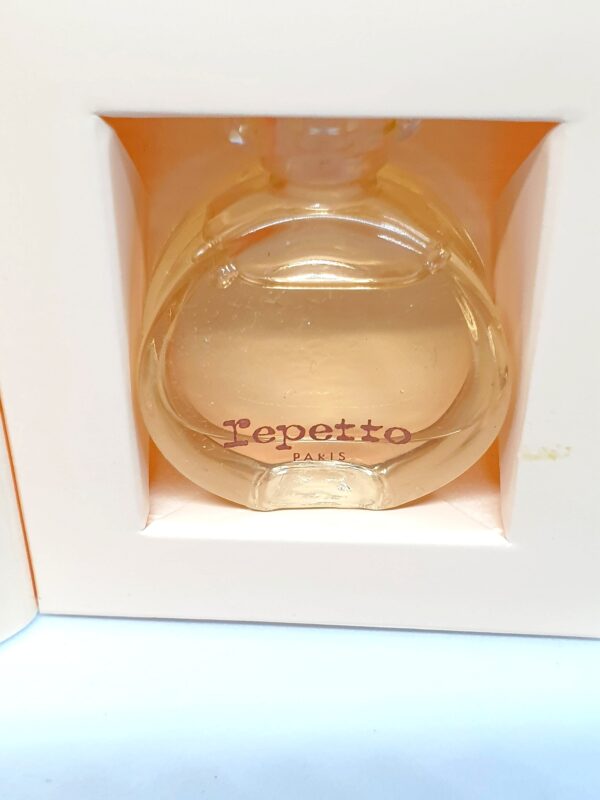 Miniature de parfum Repetto Paris