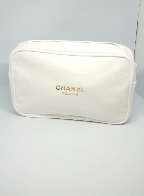 Grande trousse Blanche Chanel Beauté