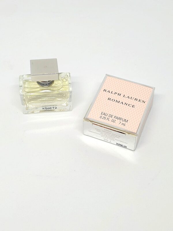 Miniature de parfum Romance Ralph Lauren