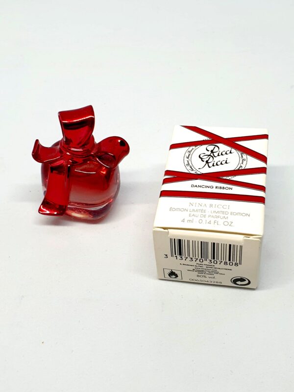Miniature de parfum Dancing Ribbon Ricci Ricci