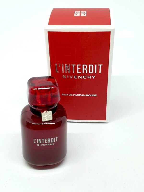 Miniature d'eau de parfum Rouge L'interdit Givenchy