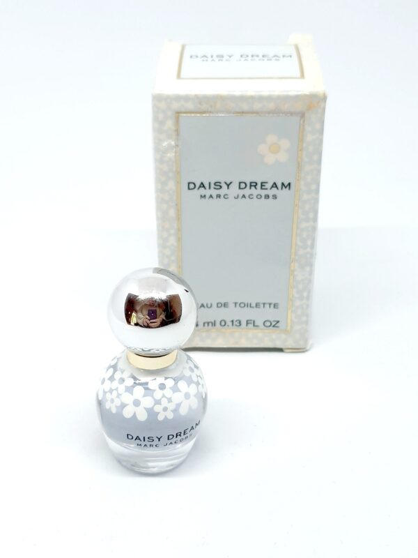 Miniature de parfum Daisy Dream de Marc Jacobs