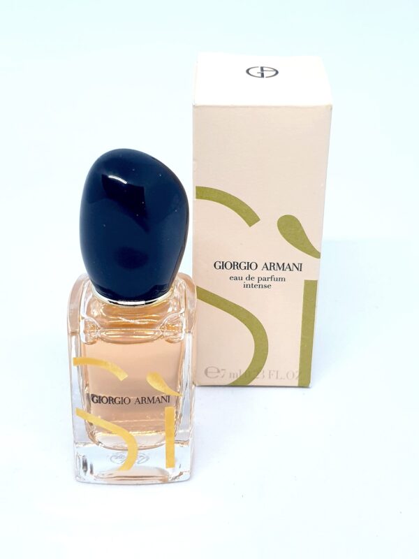 Miniature de parfum Si Intense Armani