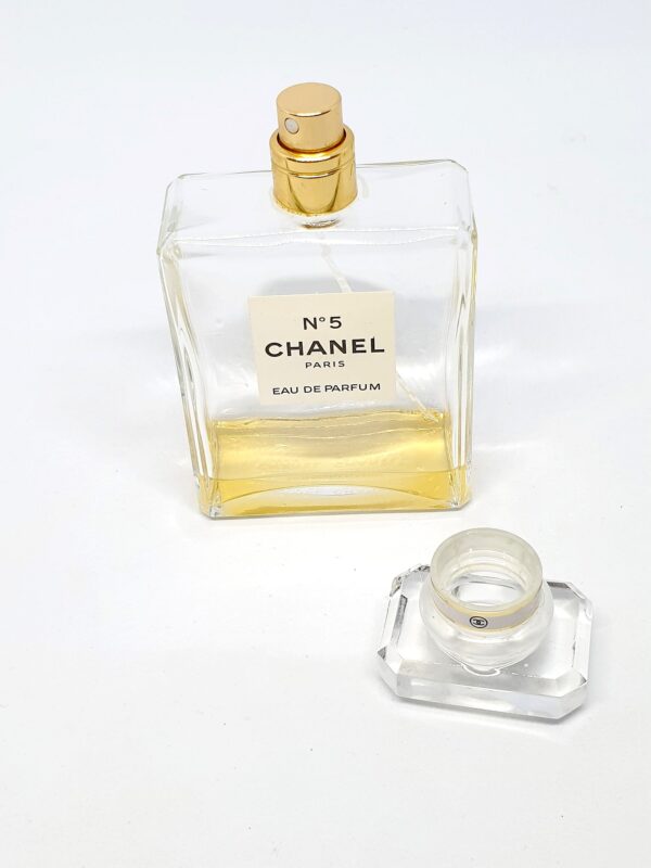 Flacon vaporisateur Numéro 5 de Chanel vide