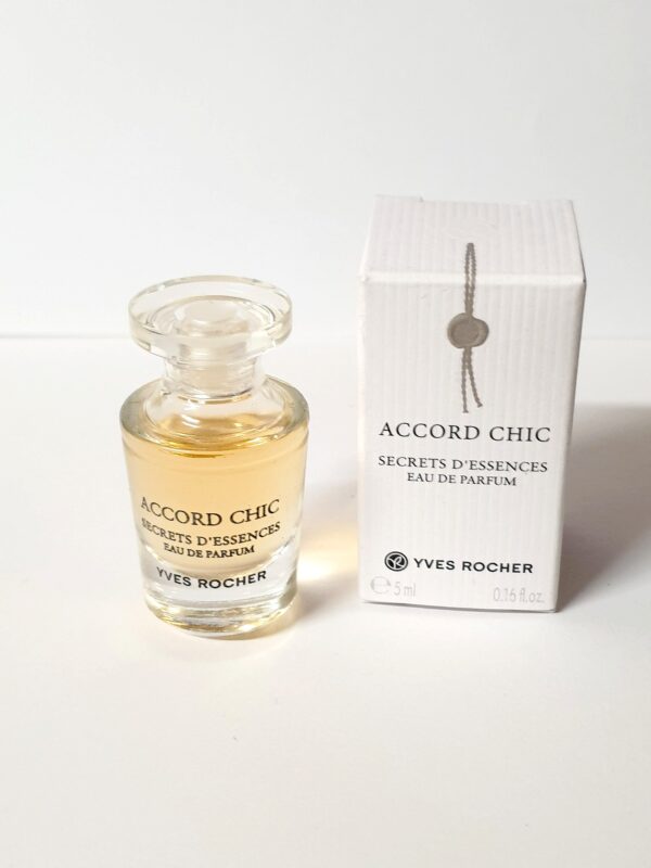 Miniature de parfum Accord Chic Yves Rocher