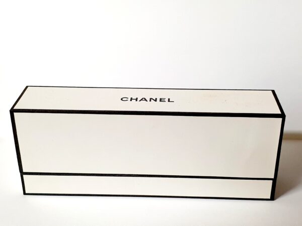 Superbe Coffret de miniatures de parfum Chanel