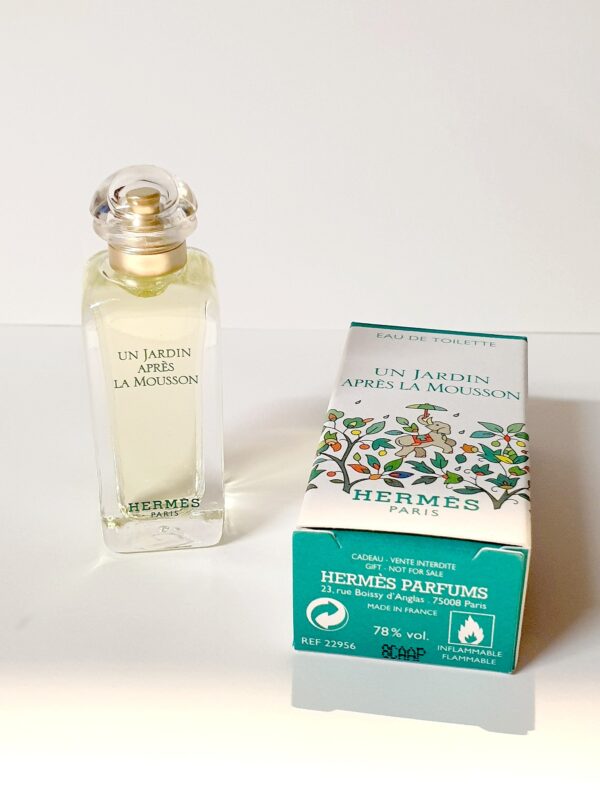 Miniature de parfum Un jardin après la mousson Hermès
