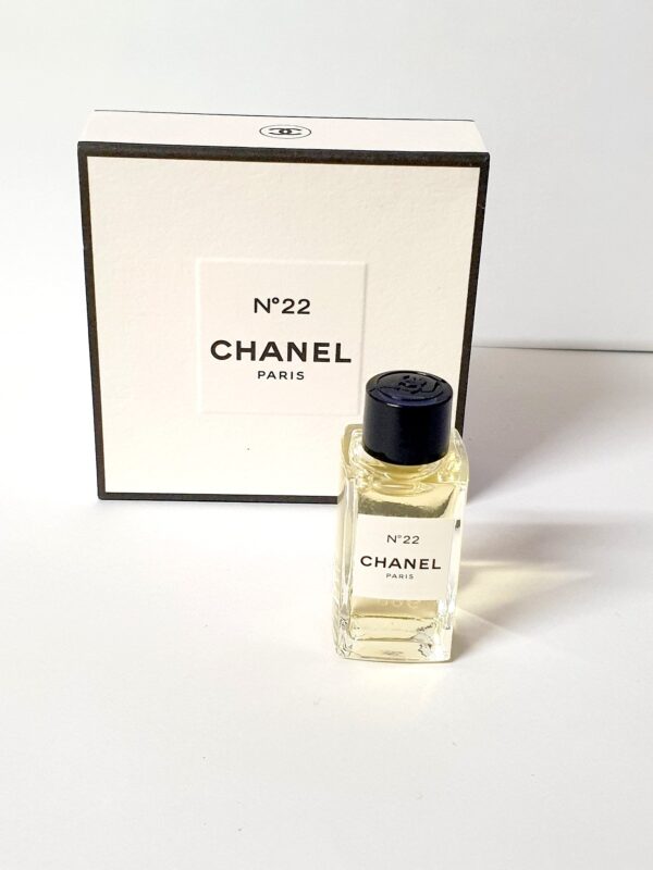 Miniature de parfum n° 22 les exclusifs de Chanel 4 ml