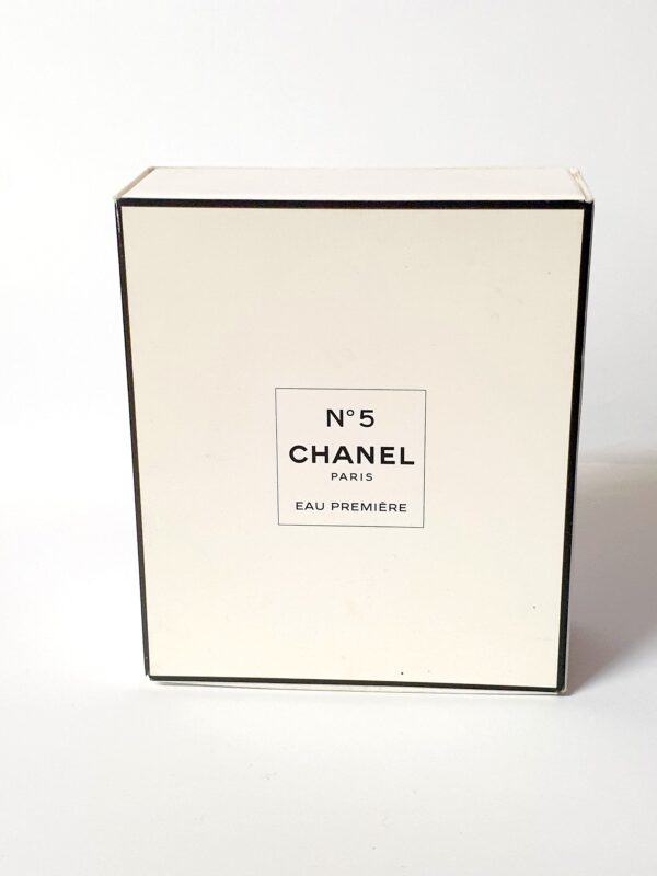 Miniature de parfum Numéro 5 Eau première de Chanel