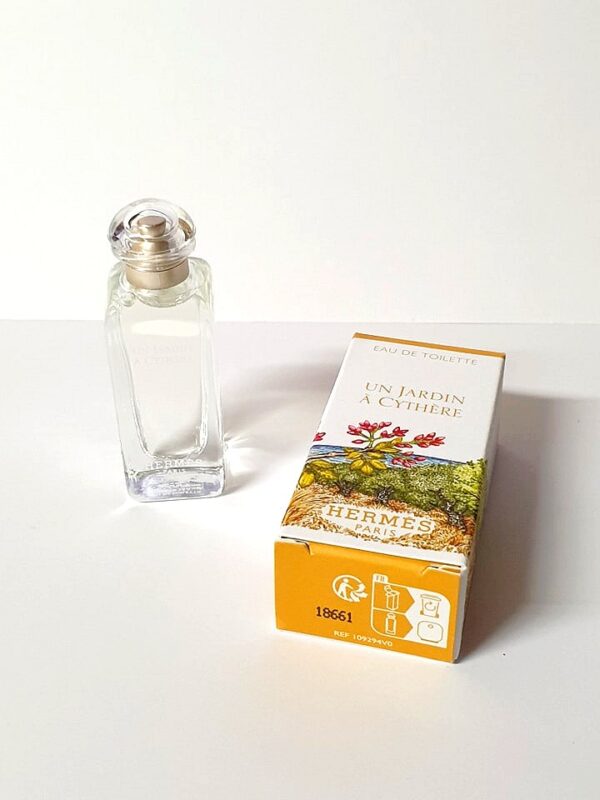 Miniature de parfum Un jardin à Cythère Hermès