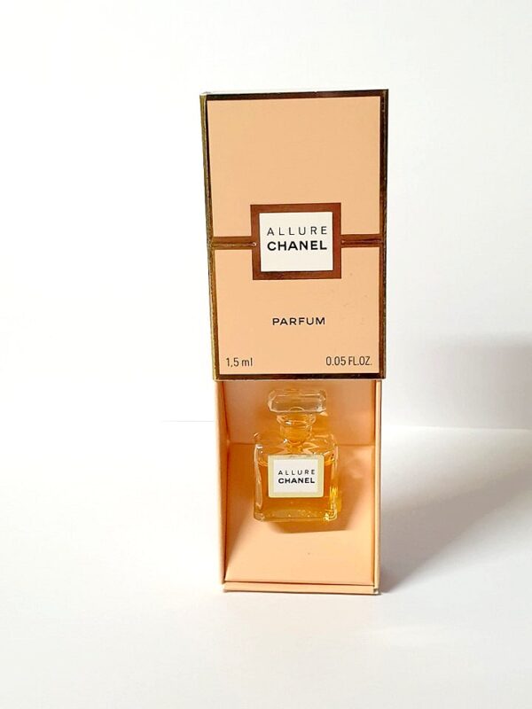 Miniature de parfum Allure de Chanel