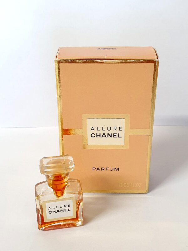 Miniature de parfum Allure de Chanel