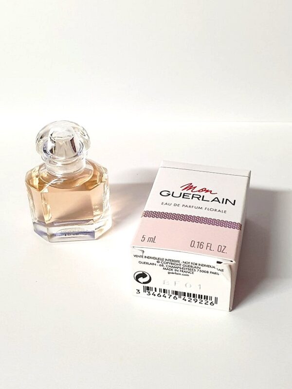 Miniature d'eau de parfum florale Mon Guerlain Guerlain