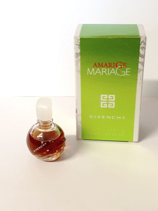 Miniature de parfum Amarige Mariage de Givenchy