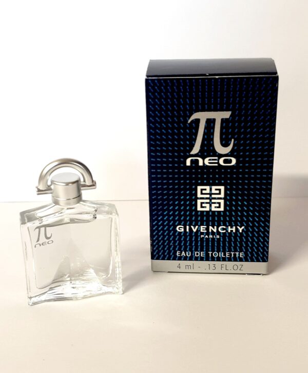 Miniature de parfum Pi Néo de Givenchy