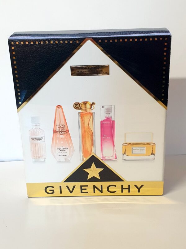 Coffret de 5 miniatures de parfum Givenchy Travel exclusive