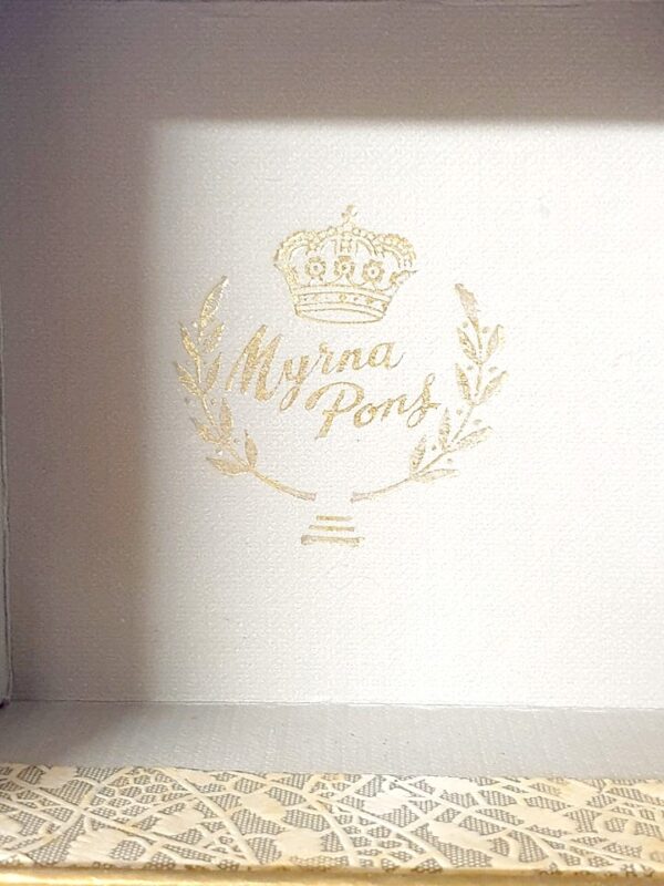 Superbe miniature de parfum numéro 1 de Myrna Pons 13 ml