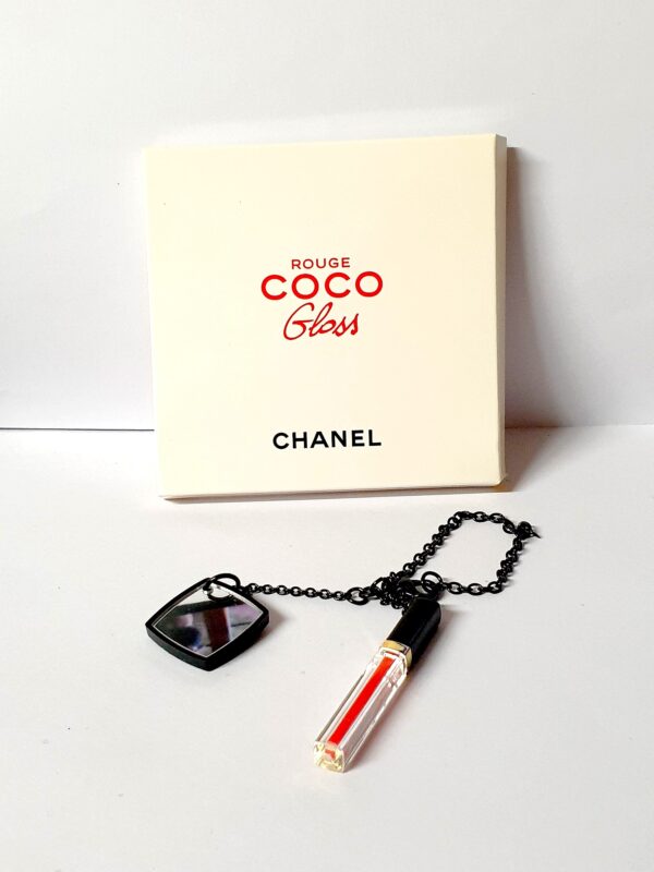 Superbe Bijou de sac Rouge Coco Gloss Chanel